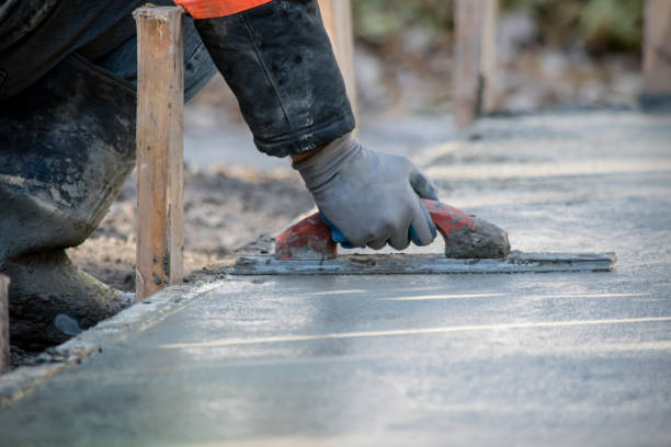 Best Commercial Concrete Services in Blue Hills, CT